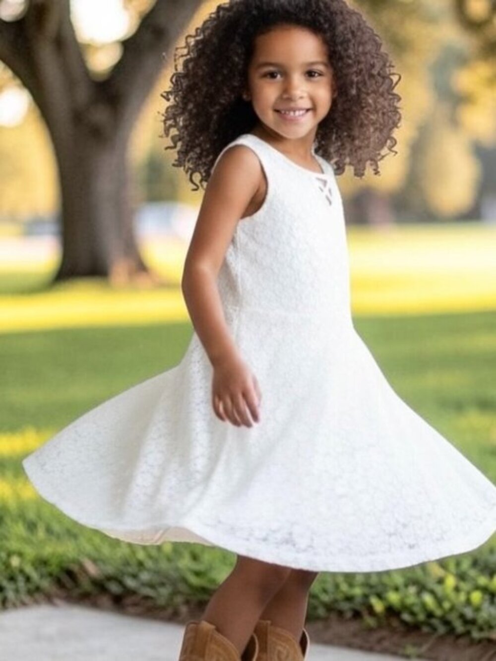 Lily Bleu Dress Girls size 4 White Lace A-Line sleeveless